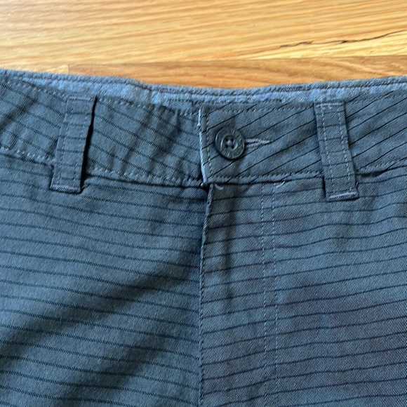EUC O’Neill Pinstripe shorts - Picture 4 of 8
